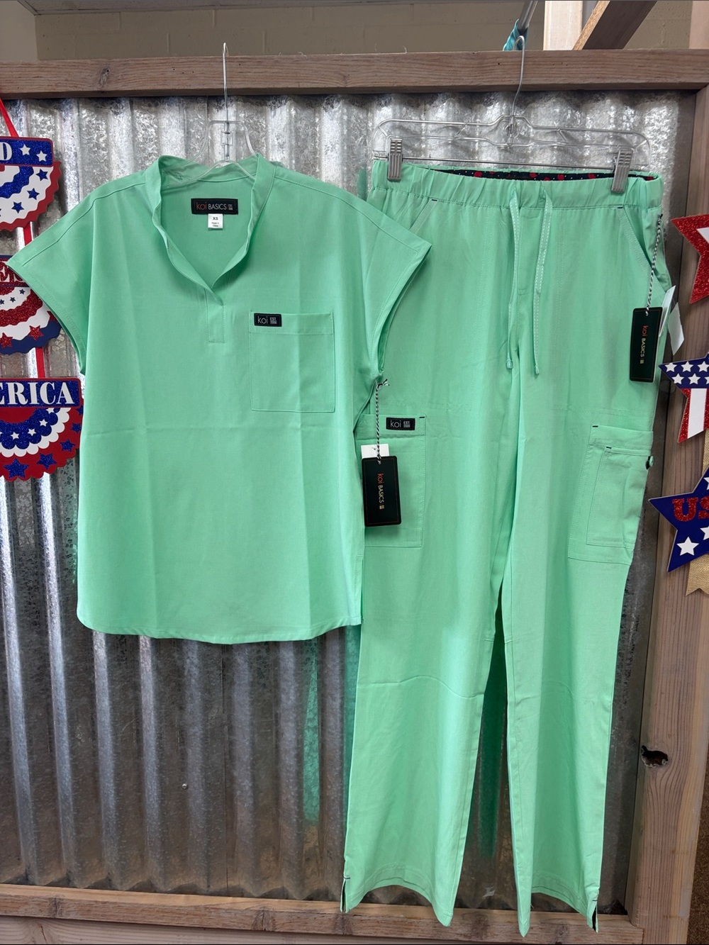 Koi Basics Scrub Set-Heather Mint Jelly XS Top/XS Pant